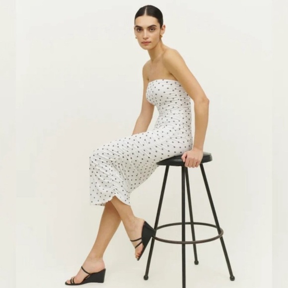 Reformation Strapless Dress - Picture 2 of 5